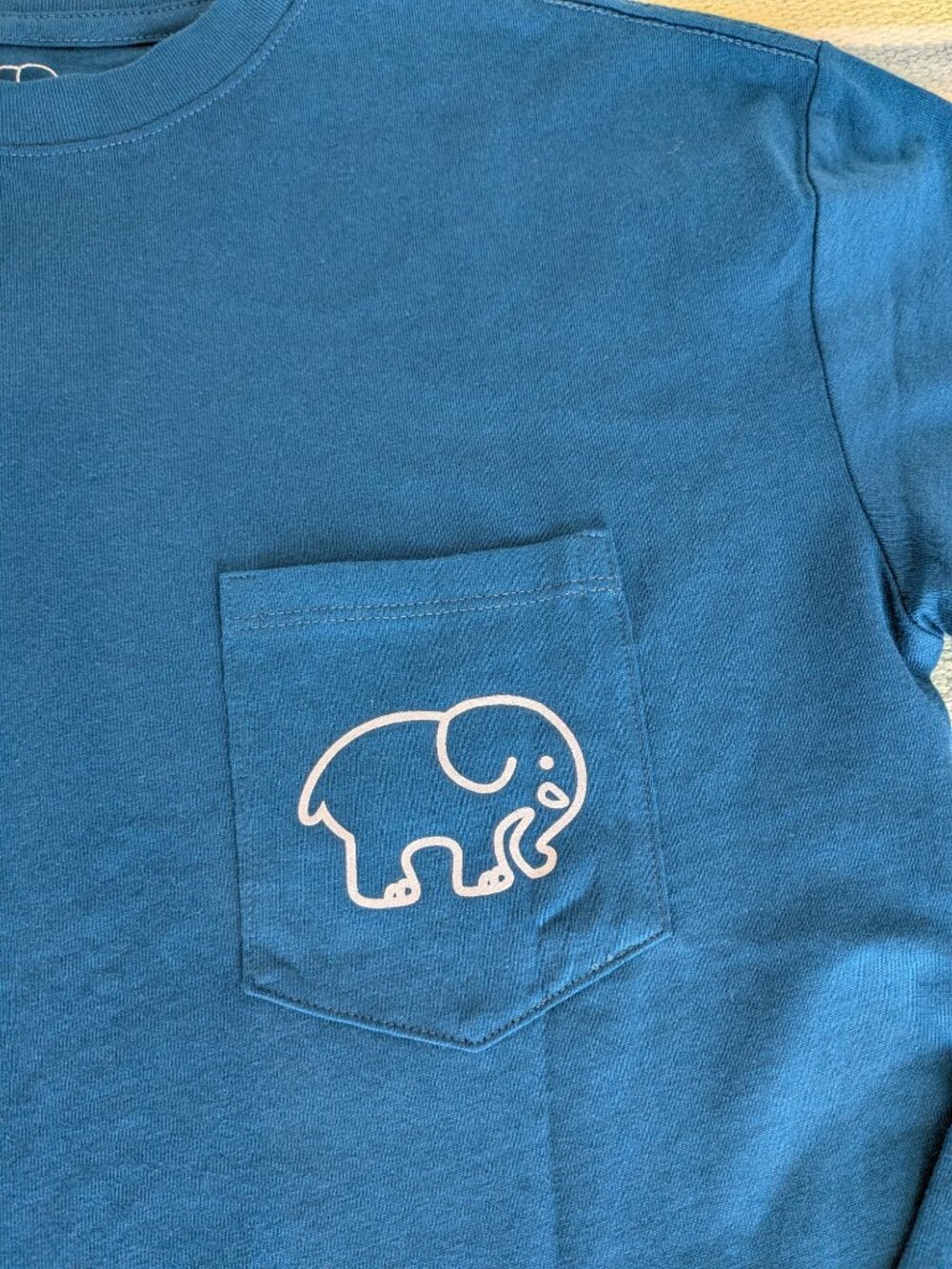 ⭐ Ivory Ella Teal Blue Elephant long sleeve shirt XS - Picture 4 of 7